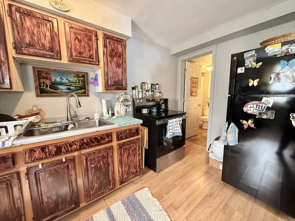 78 Harrison Avenue Rutland City VT 05701