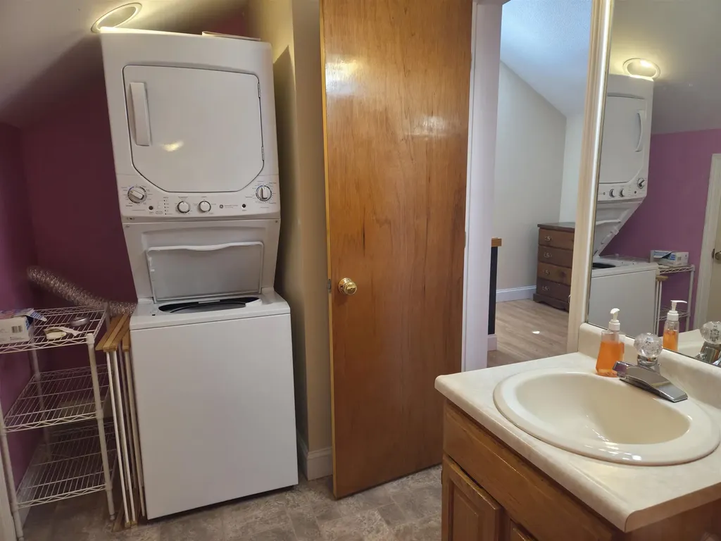 112 Mountain River East Road Thornton NH 03285