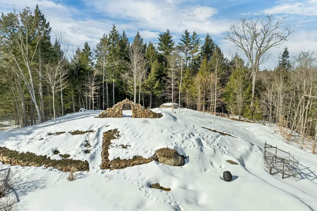 179 New Road Salisbury NH 03268