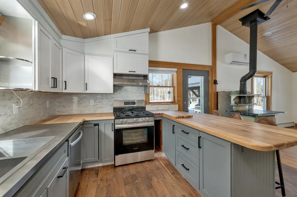 179 New Road Salisbury NH 03268