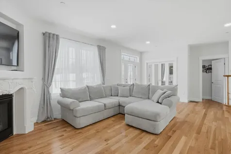 14 Lefevre Drive Kingston NH 03848