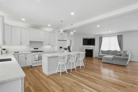 14 Lefevre Drive Kingston NH 03848