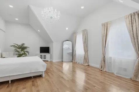 14 Lefevre Drive Kingston NH 03848