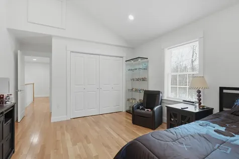 14 Lefevre Drive Kingston NH 03848