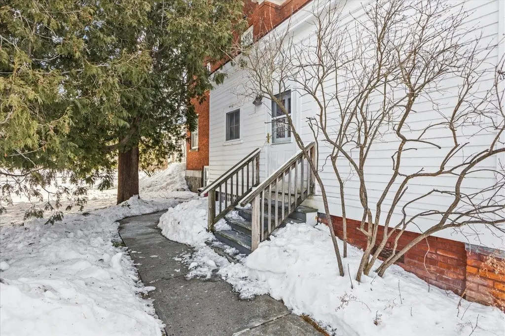 404 Dalton Drive Colchester VT 05495