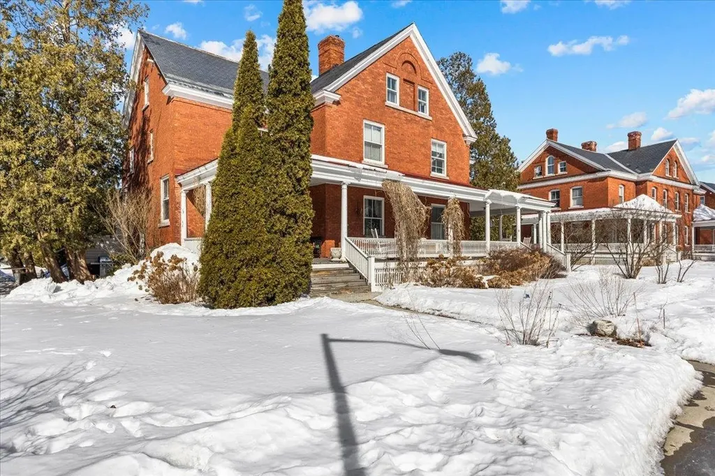 404 Dalton Drive Colchester VT 05495