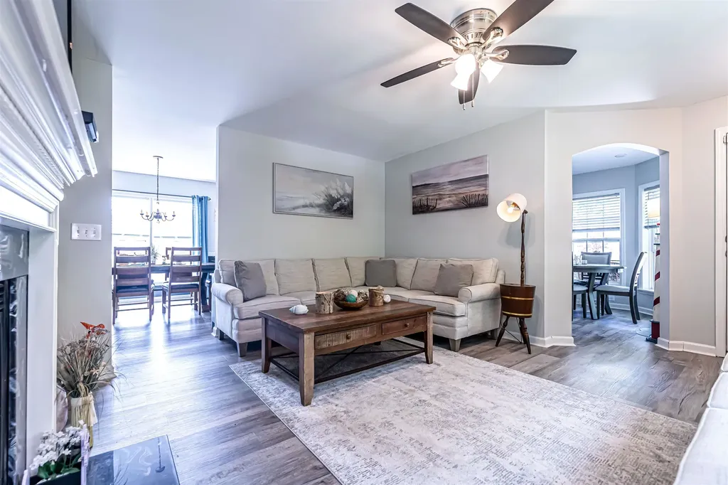 10 Tumbleweed Drive Rochester NH 03867