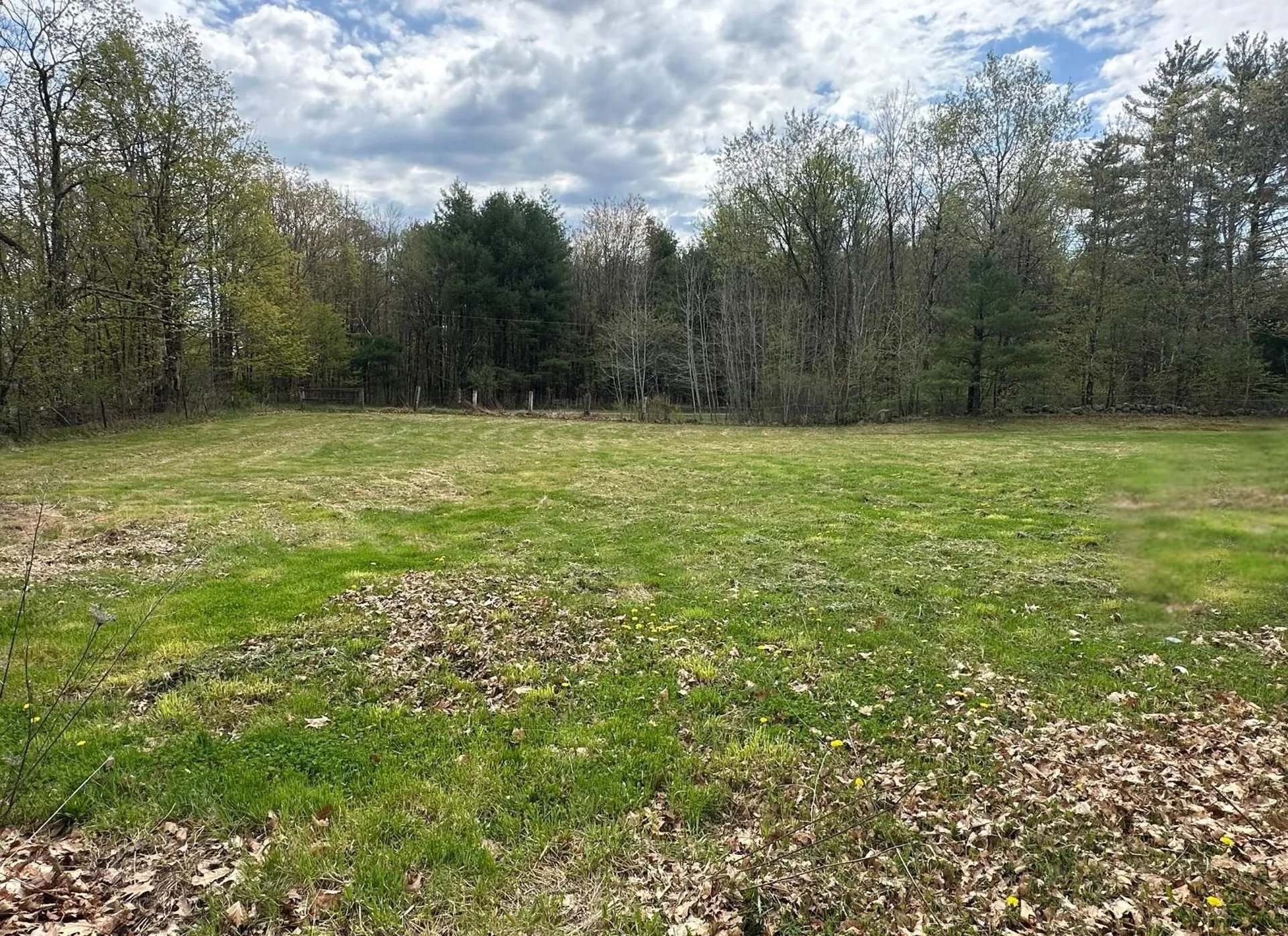 395 Critchett Road Candia NH 03034