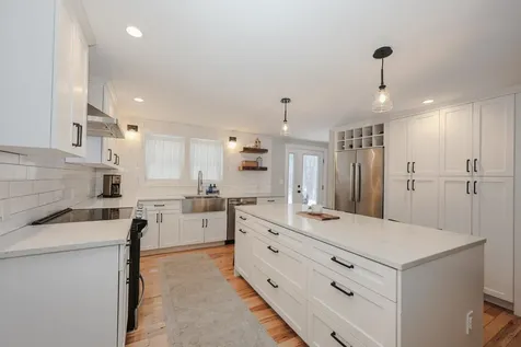 395 Critchett Road Candia NH 03034