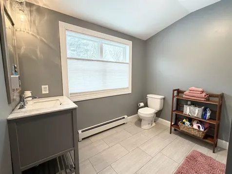 395 Critchett Road Candia NH 03034