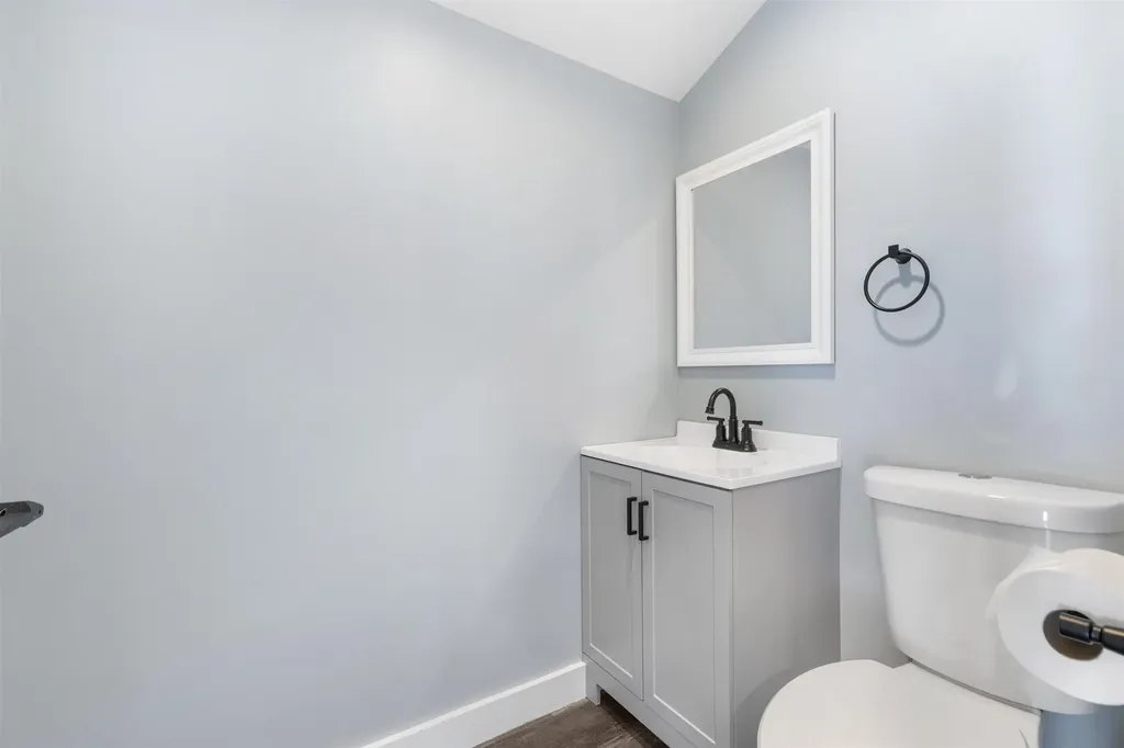 121 Main Street Colebrook NH 03576