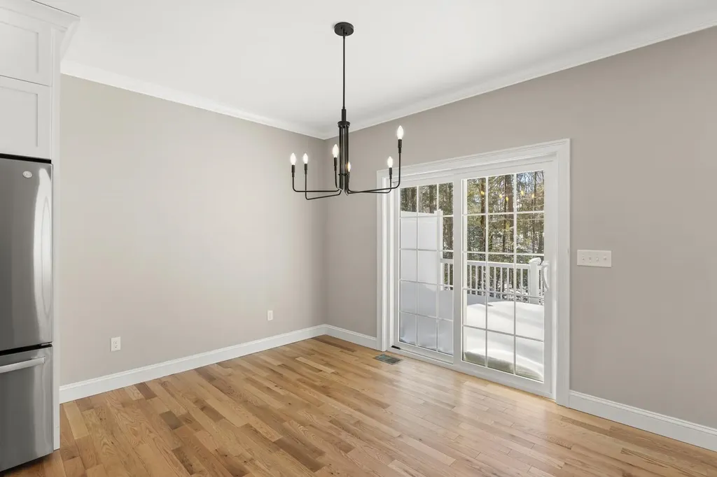16 Porch Light Drive Dover NH 03820