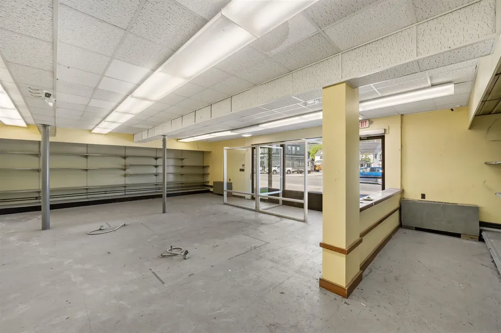 124 Main Street Colebrook NH 03576