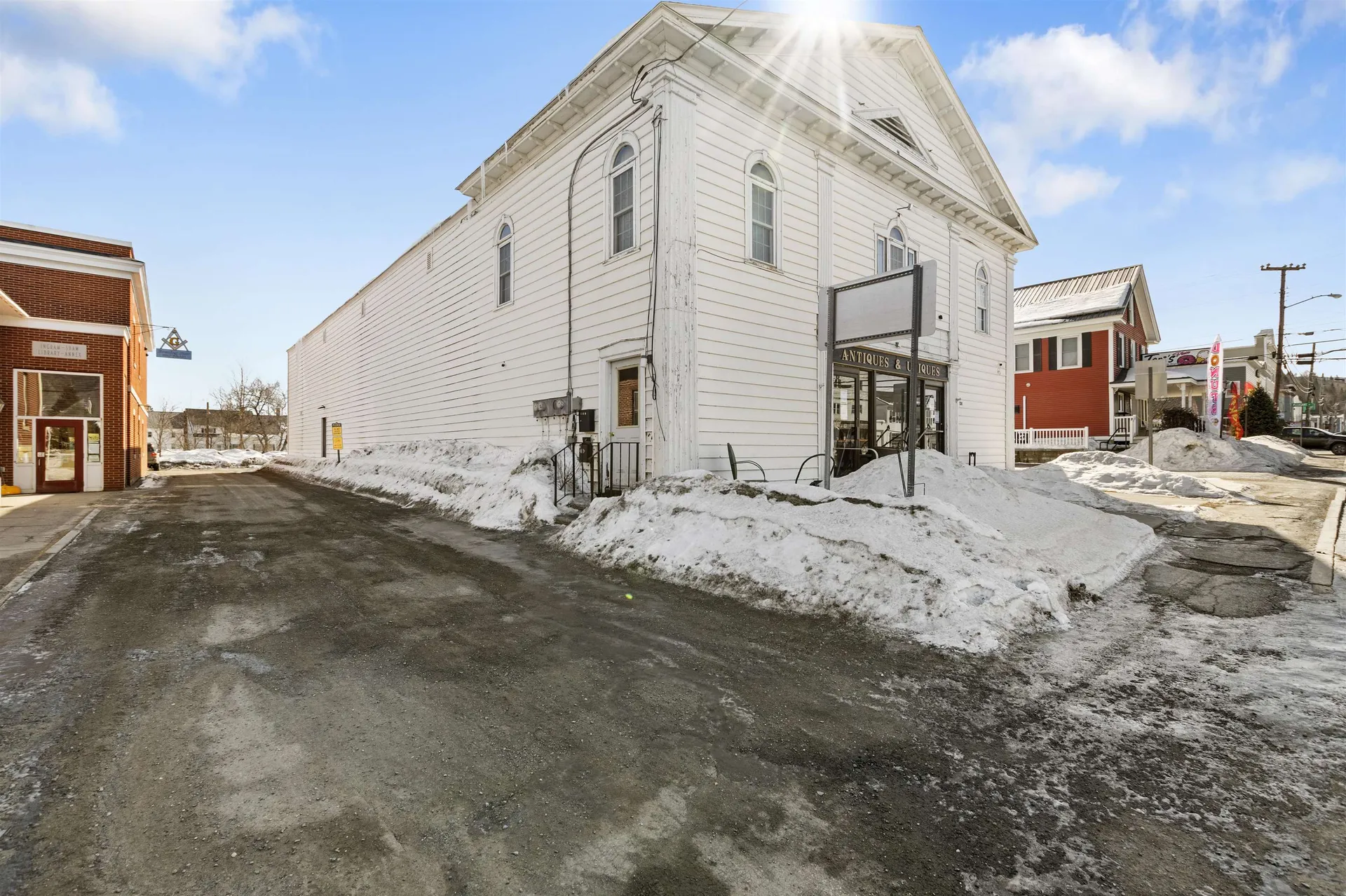 124 Main Street Colebrook NH 03576