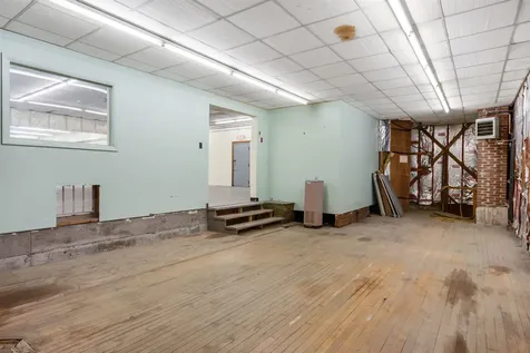 124 Main Street Colebrook NH 03576
