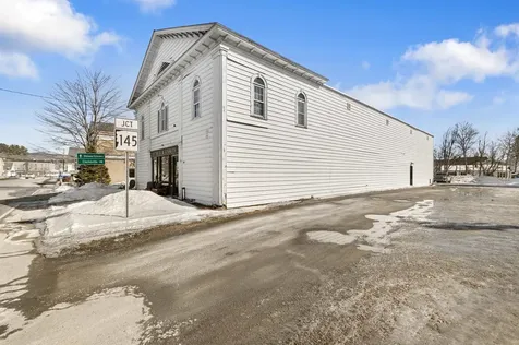 124 Main Street Colebrook NH 03576