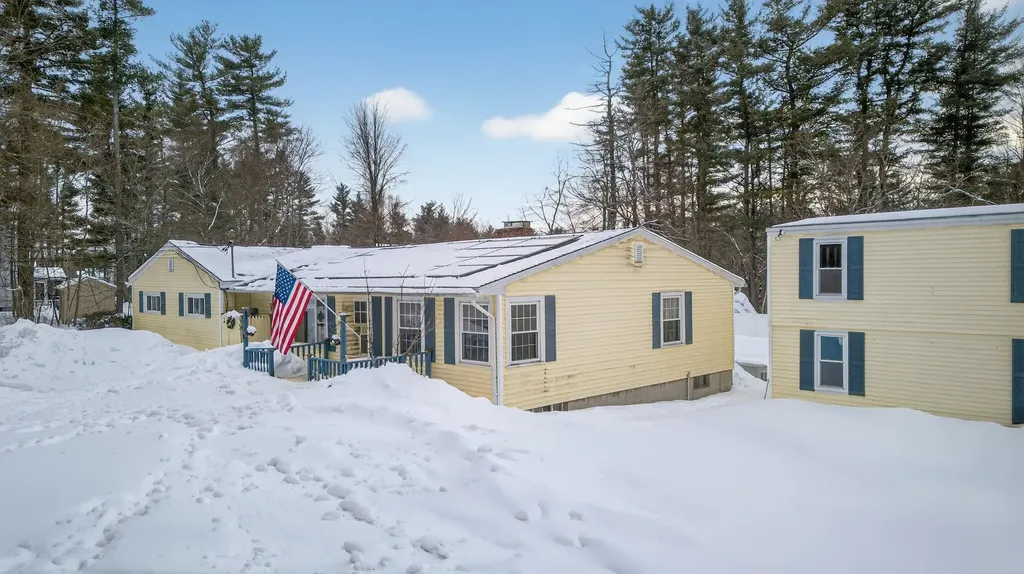28 Pearson Road Merrimack NH 03054
