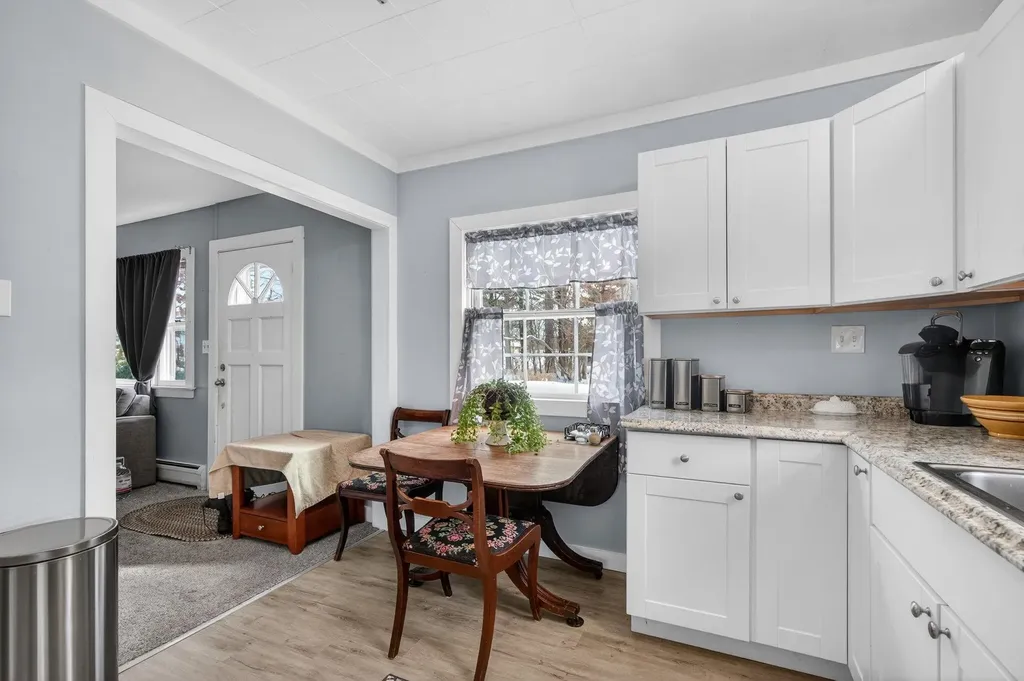 28 Pearson Road Merrimack NH 03054