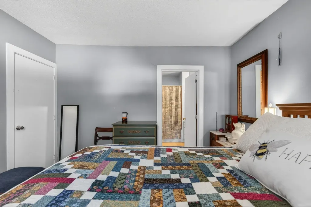 28 Pearson Road Merrimack NH 03054