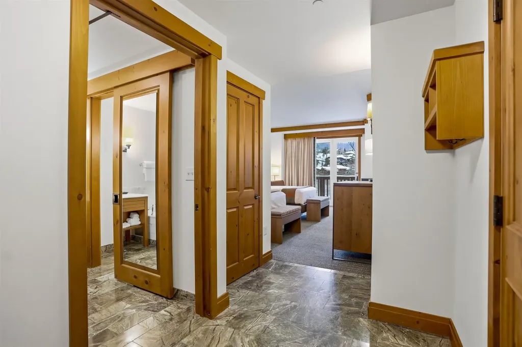 7412 Mountain Road Stowe VT 05672