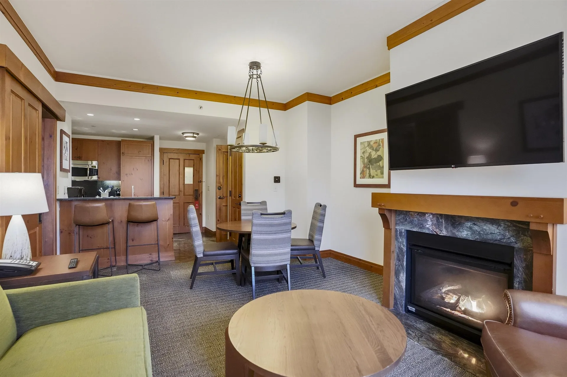 7412 Mountain Road Stowe VT 05672