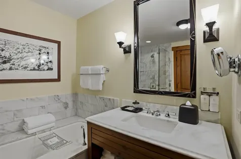 7412 Mountain Road Stowe VT 05672