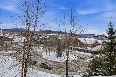 7412 Mountain Road Stowe VT 05672