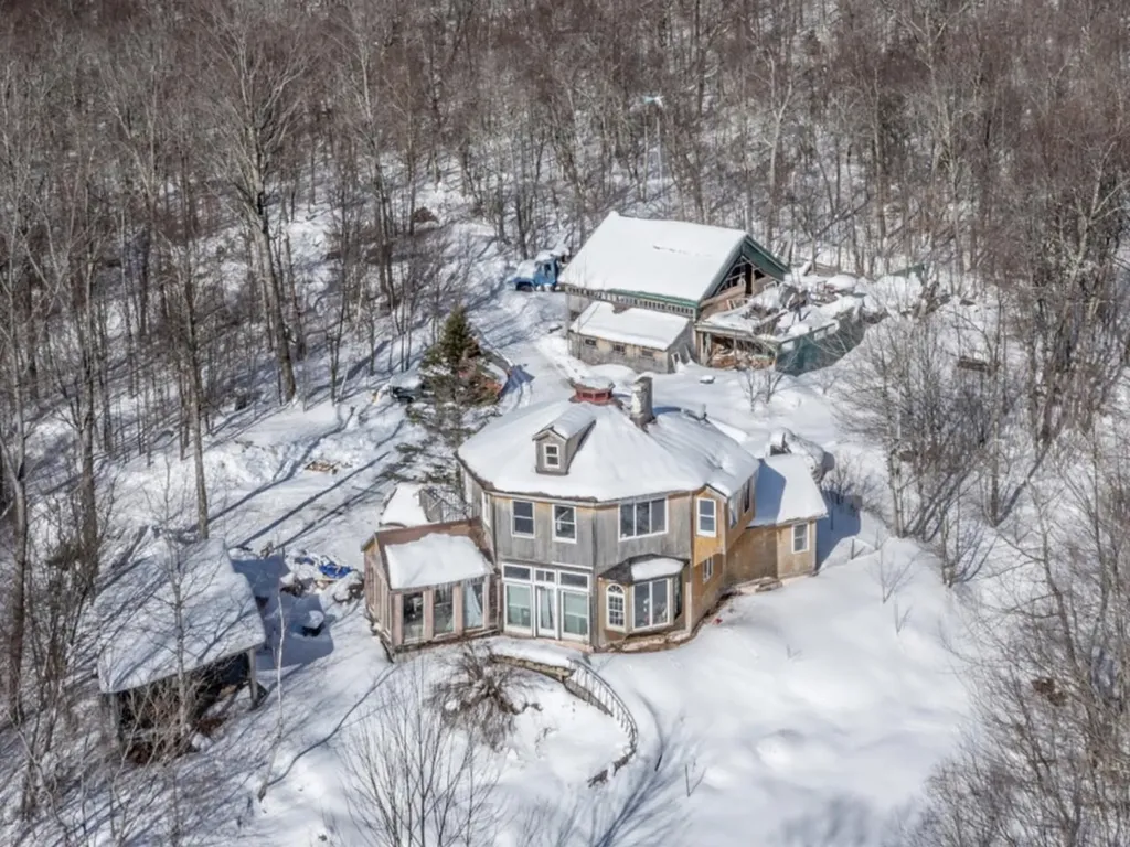 298 Biddle Road Lincoln VT 05443