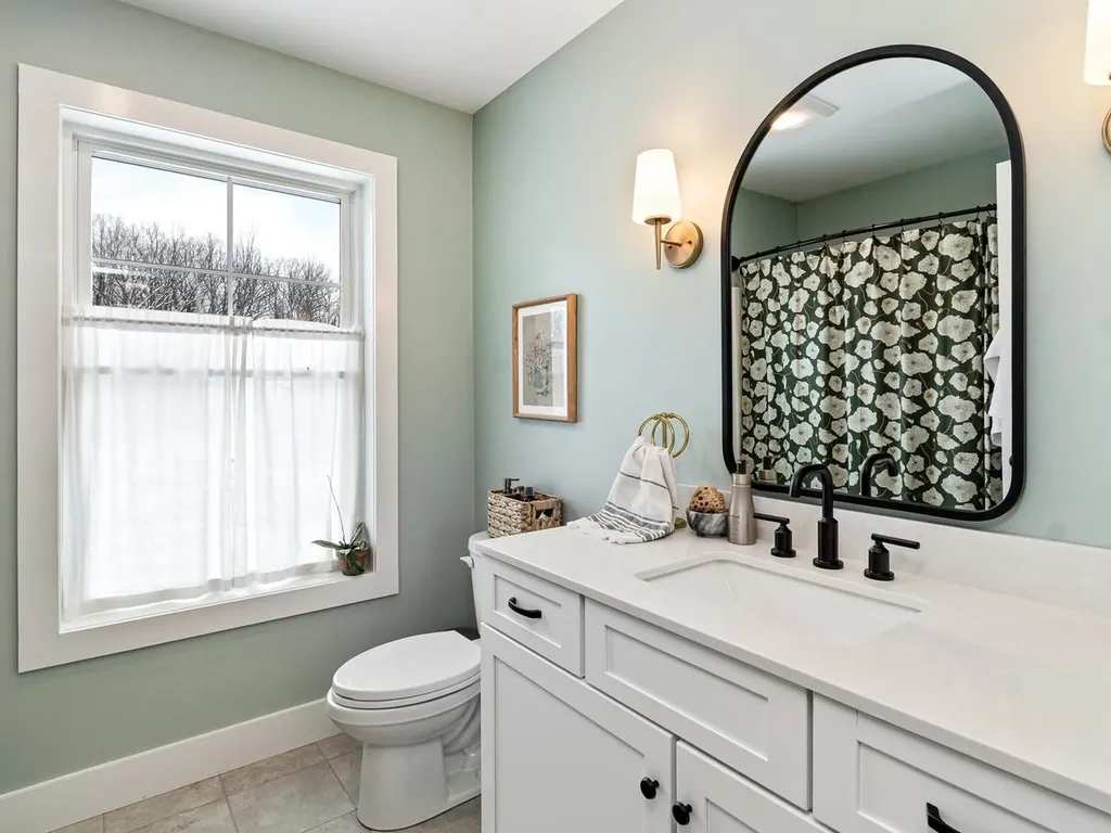 104 Churchill Street South Burlington VT 05403