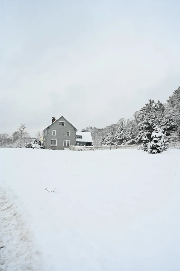 4 Westview Drive Derry NH 03038