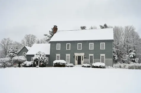 4 Westview Drive Derry NH 03038