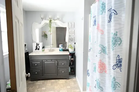 4 Westview Drive Derry NH 03038