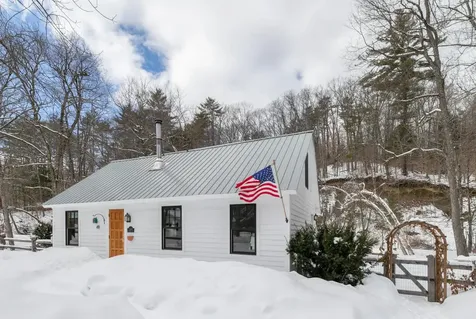 1528 Townshend Road Grafton VT 05146