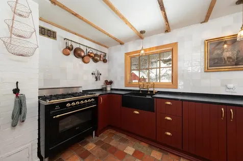 1528 Townshend Road Grafton VT 05146