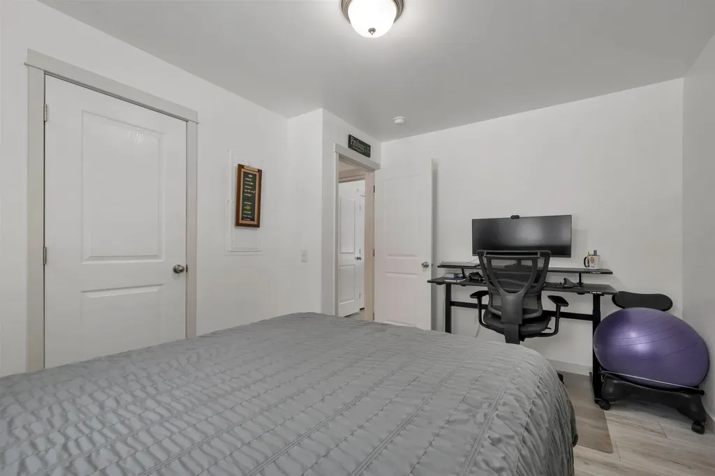 5 Granite Way Canaan NH 03741