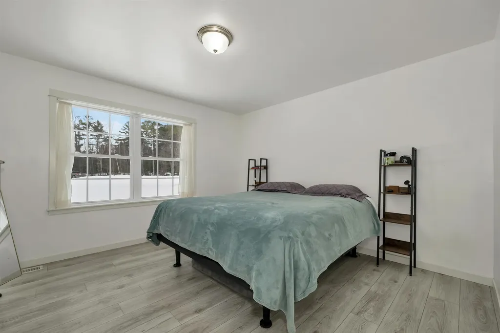 5 Granite Way Canaan NH 03741