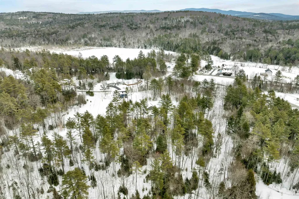5 Granite Way Canaan NH 03741