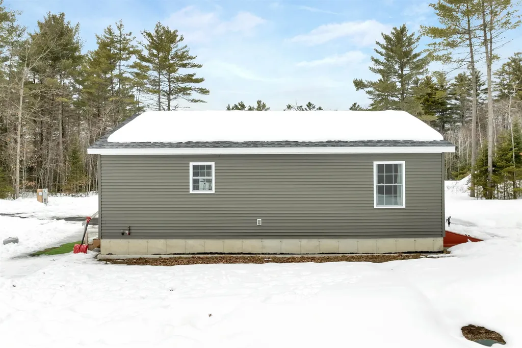 5 Granite Way Canaan NH 03741