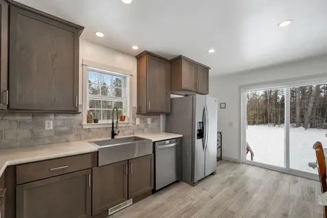 5 Granite Way Canaan NH 03741