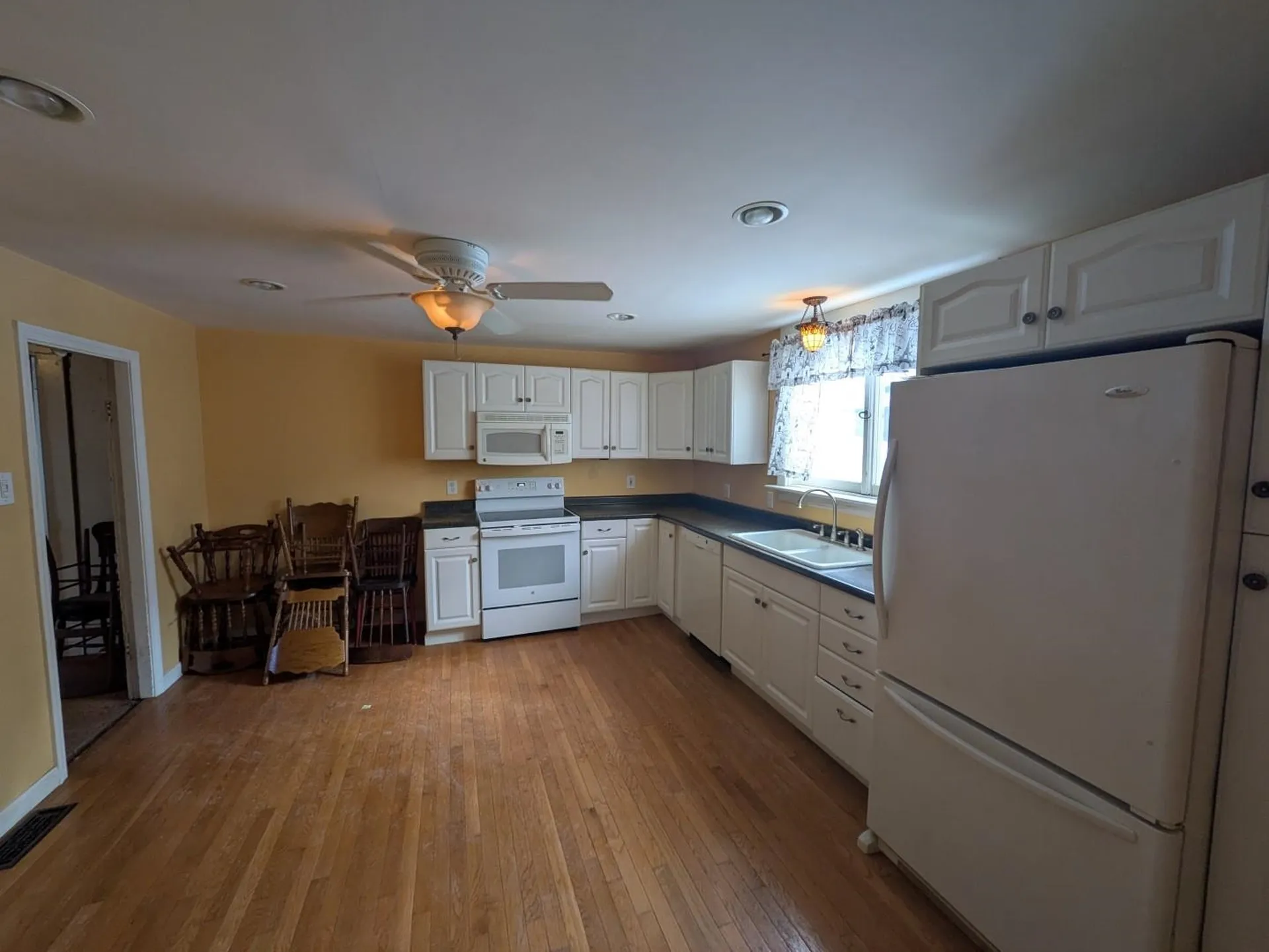 56 Sprague Street Manchester NH 03103