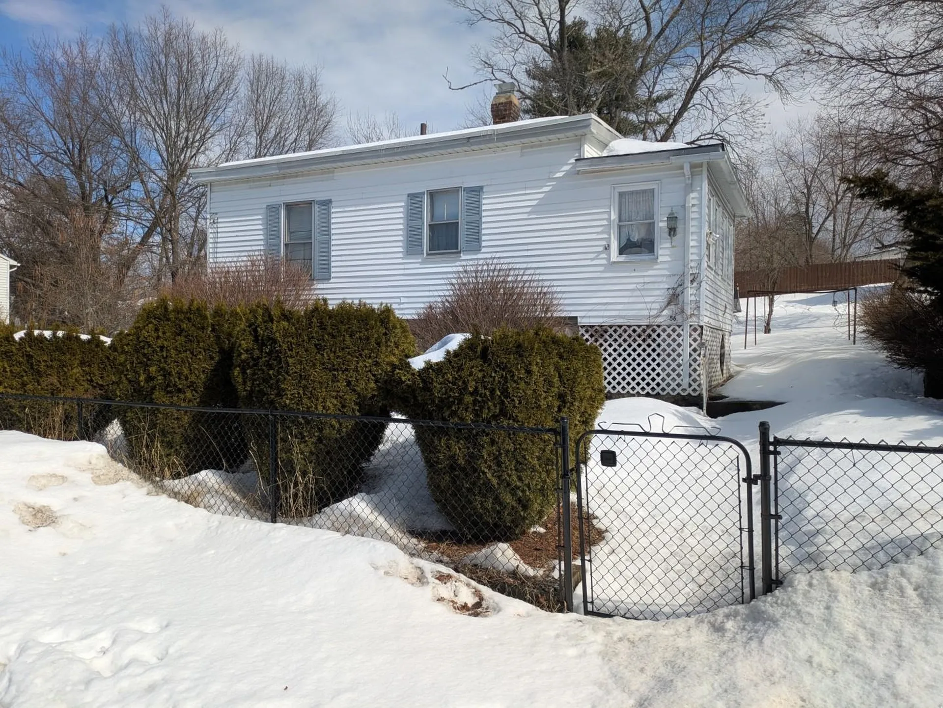 56 Sprague Street Manchester NH 03103
