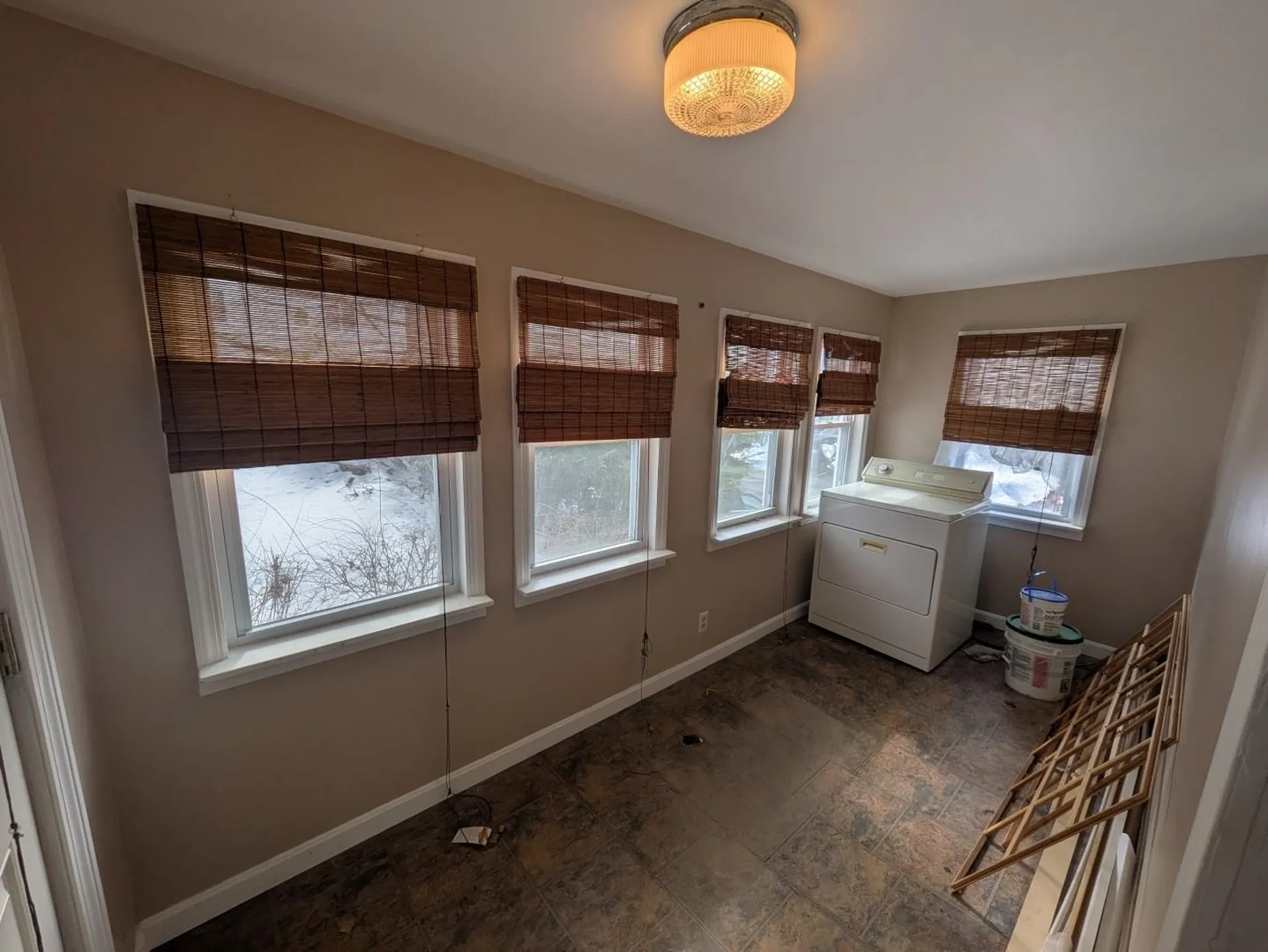 56 Sprague Street Manchester NH 03103
