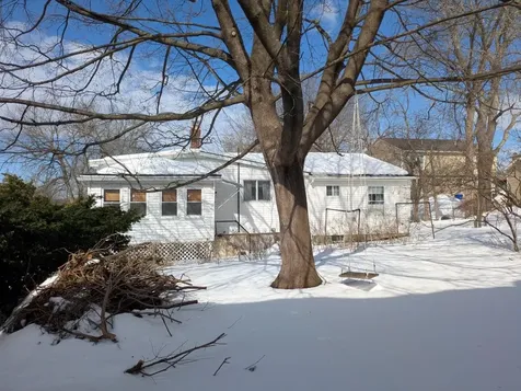 56 Sprague Street Manchester NH 03103