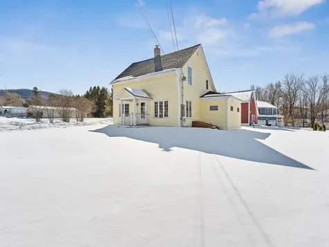 516 Fairfax Street St. Albans Town VT 05481