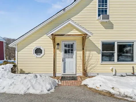 516 Fairfax Street St. Albans Town VT 05481