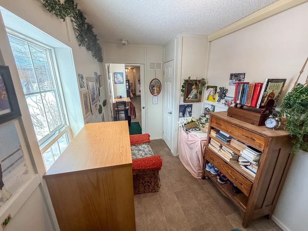 80 Whistlestop Way Bradford VT 05033