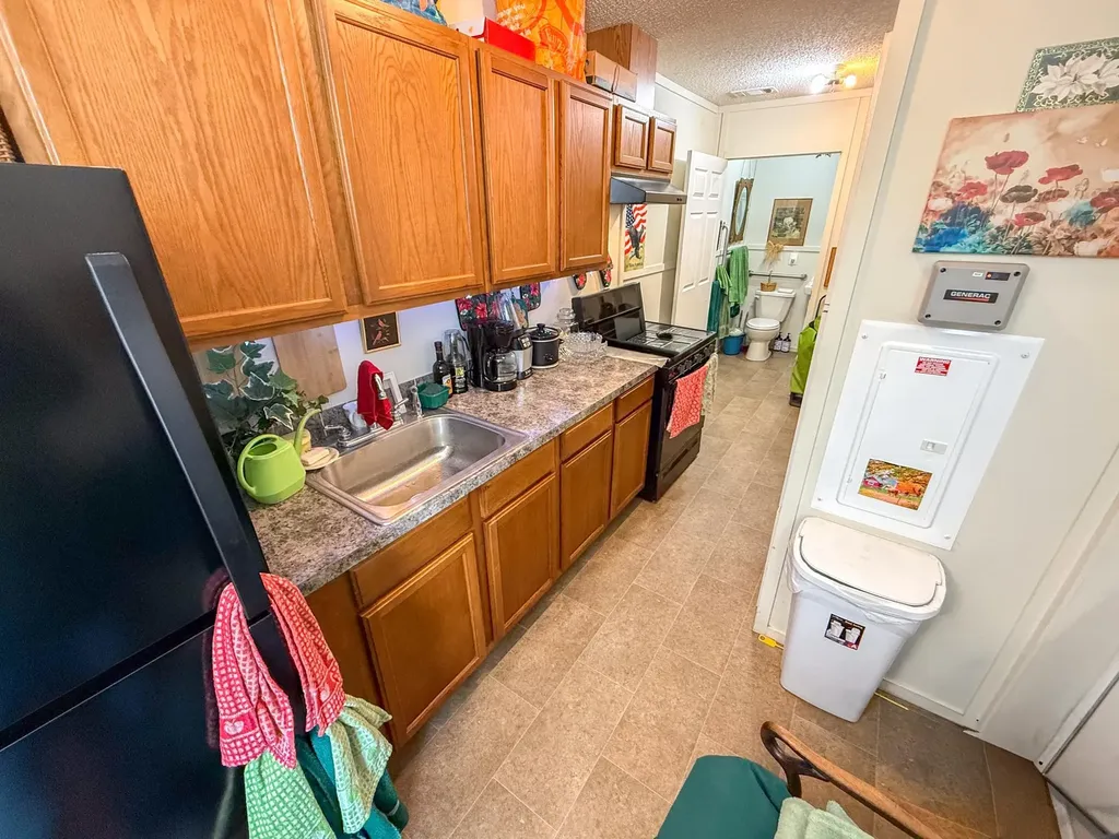 80 Whistlestop Way Bradford VT 05033