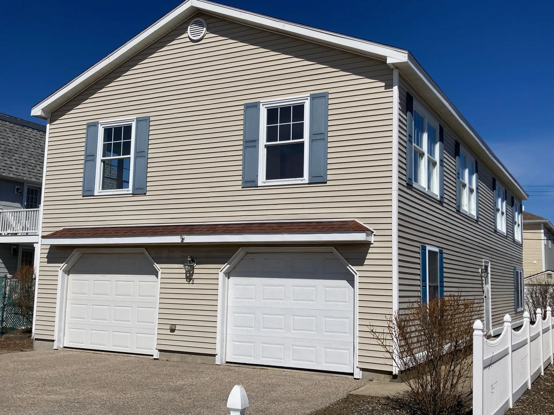 78 Pembroke Street Seabrook NH 03874