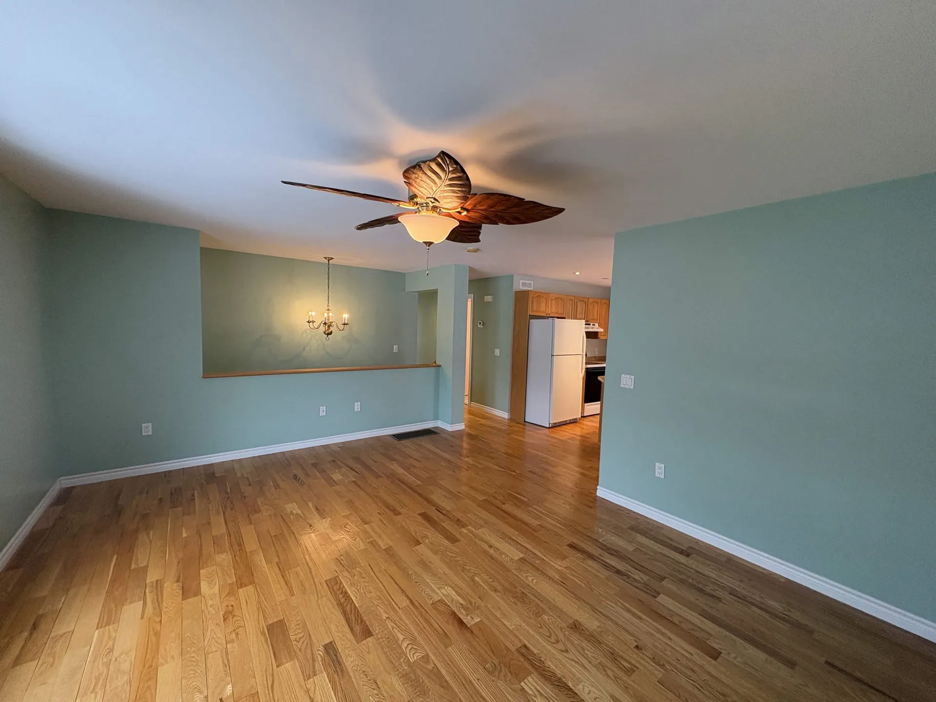 78 Pembroke Street Seabrook NH 03874