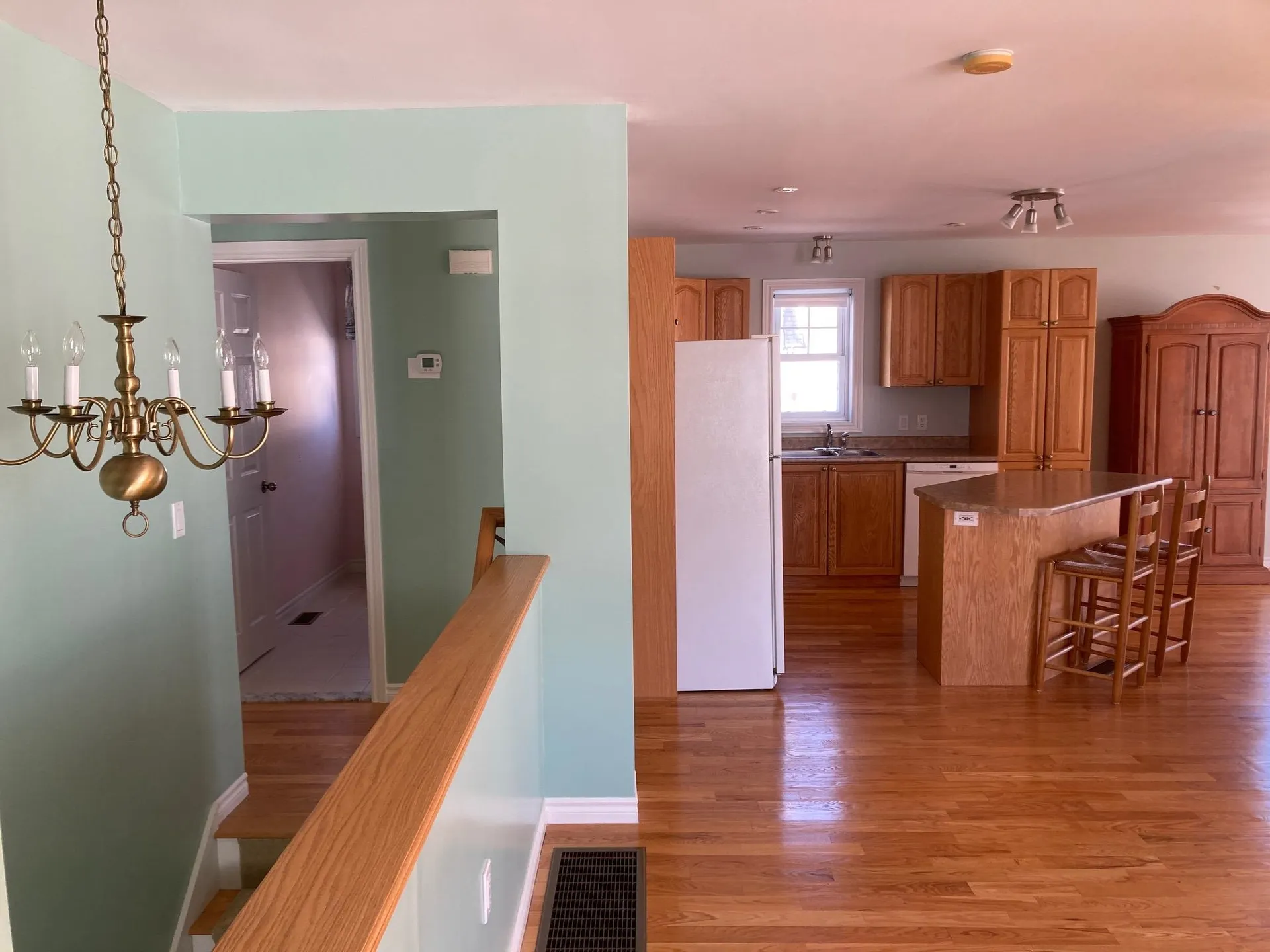 78 Pembroke Street Seabrook NH 03874